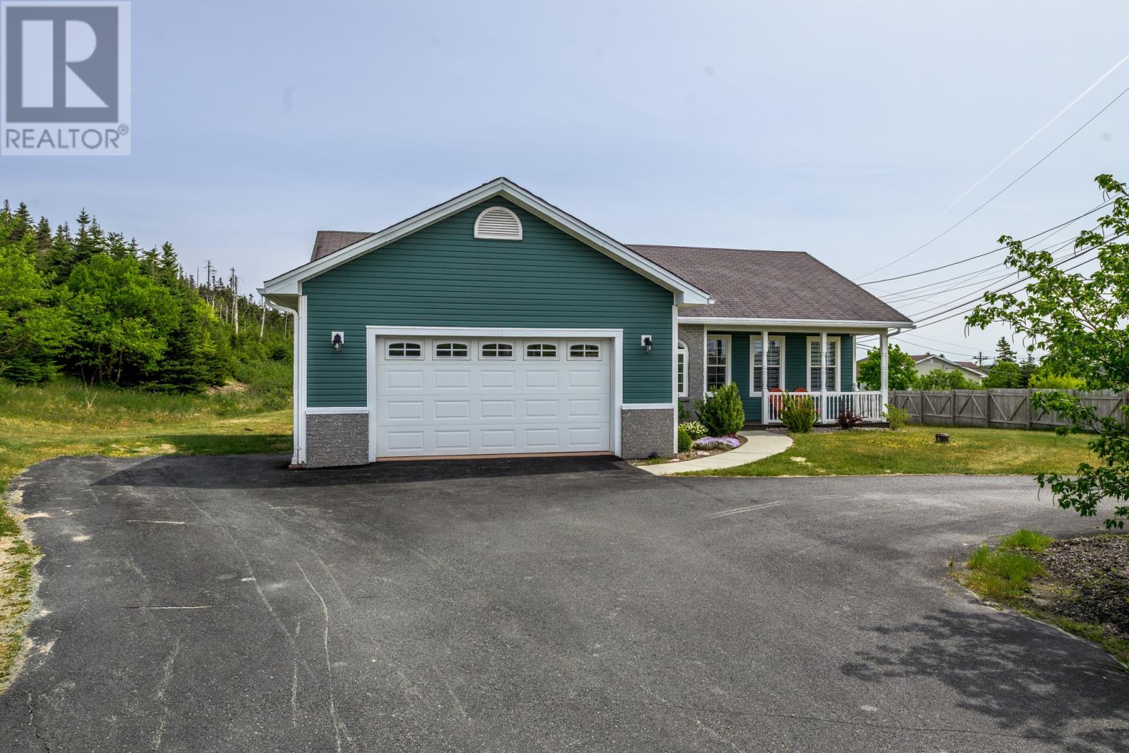 Property at 4 Nathaniel Drive image 1
