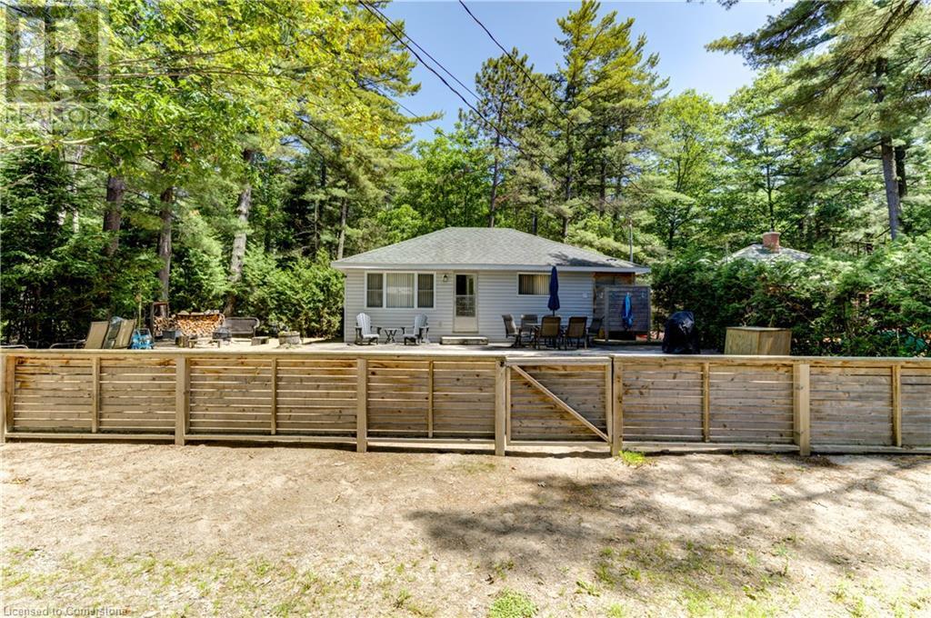 Property at 35 LAKESIDE Drive image 4