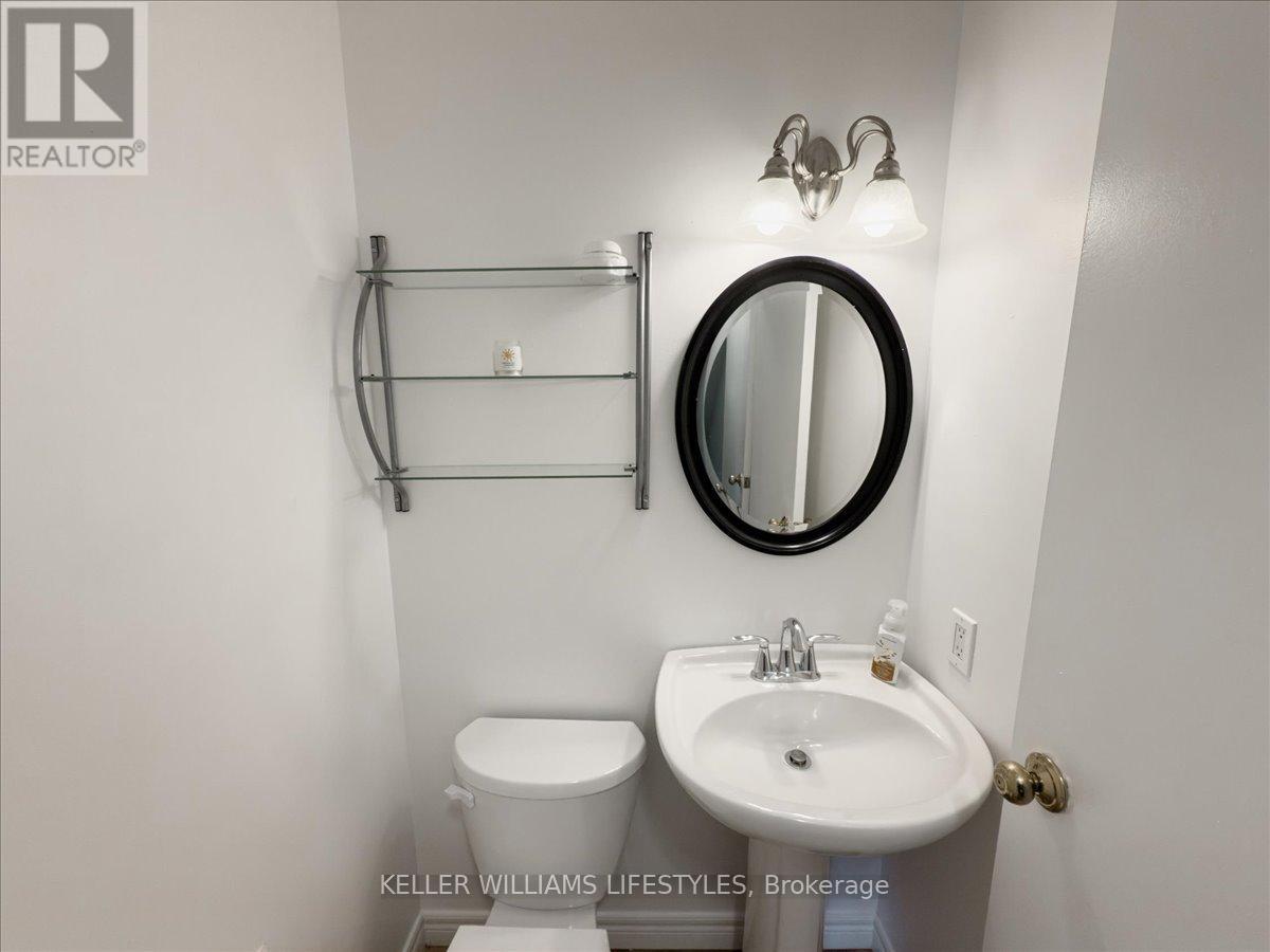 15 - 1430 Jalna Boulevard, London South, Ontario  N6E 3C1 - Photo 18 - X12241339