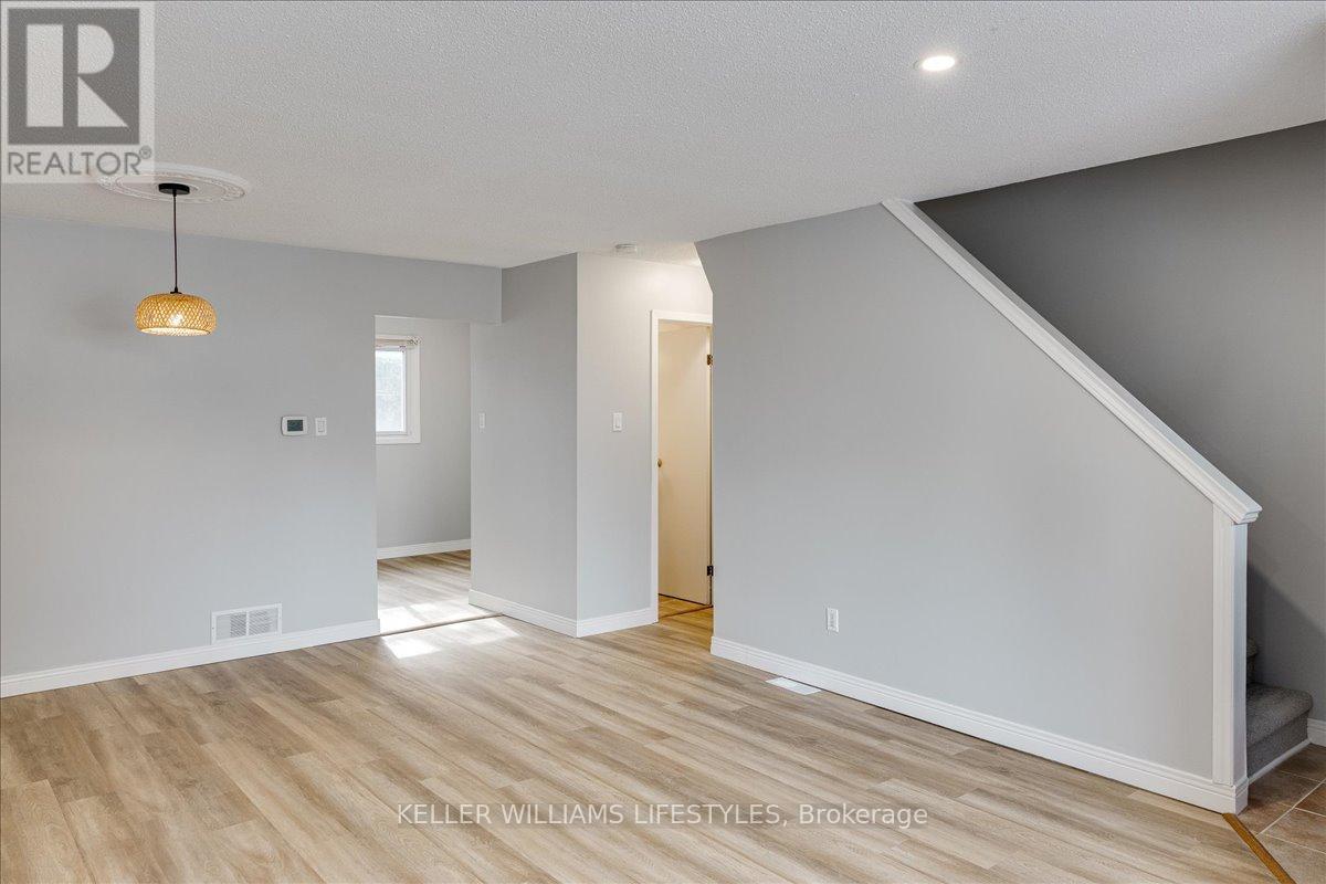 15 - 1430 Jalna Boulevard, London South, Ontario  N6E 3C1 - Photo 8 - X12241339