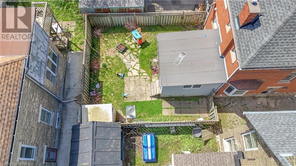 Photo 6 of 6 for 867 Queens Avenue