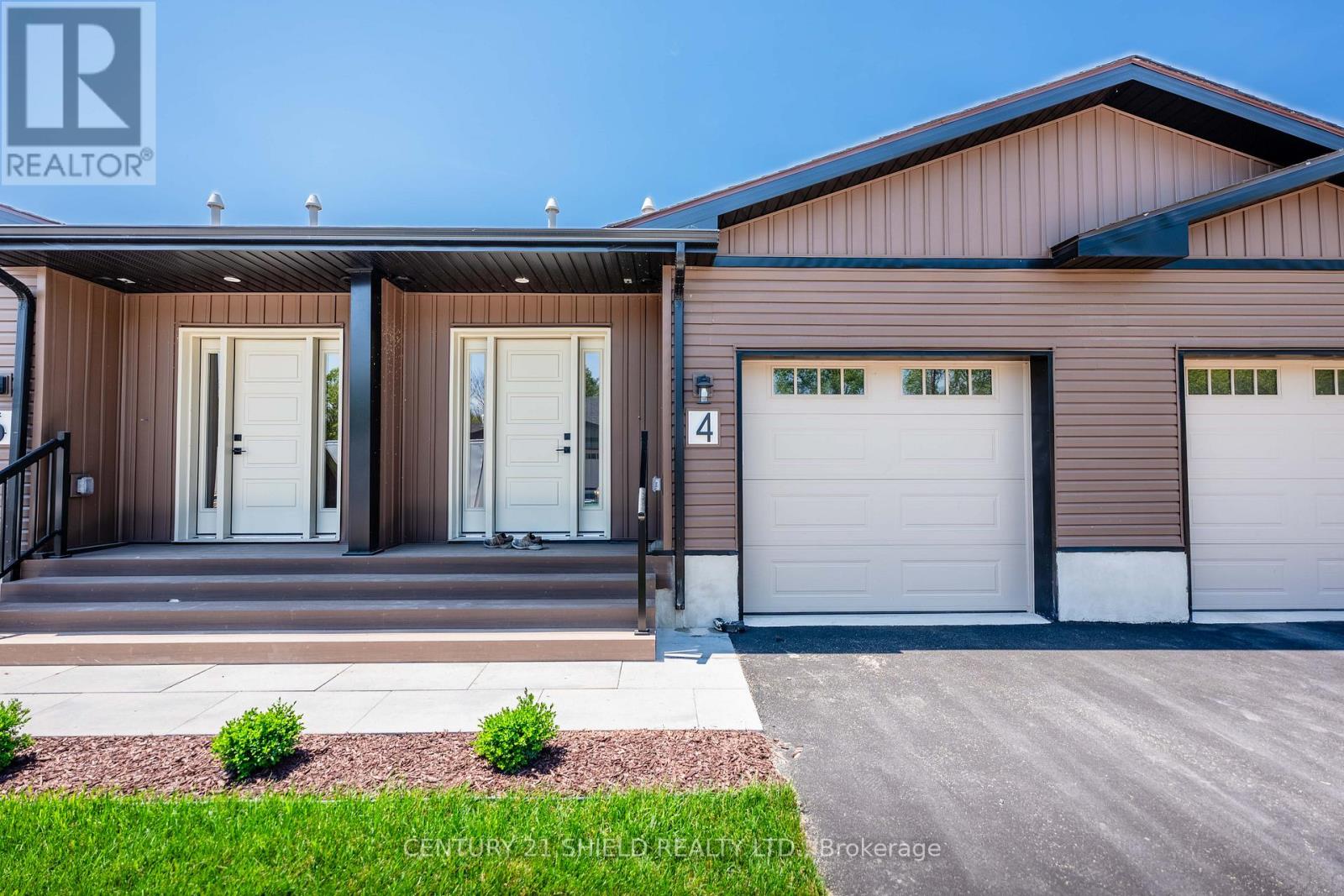 4 ERINDALE LANE, South Stormont, Ontario