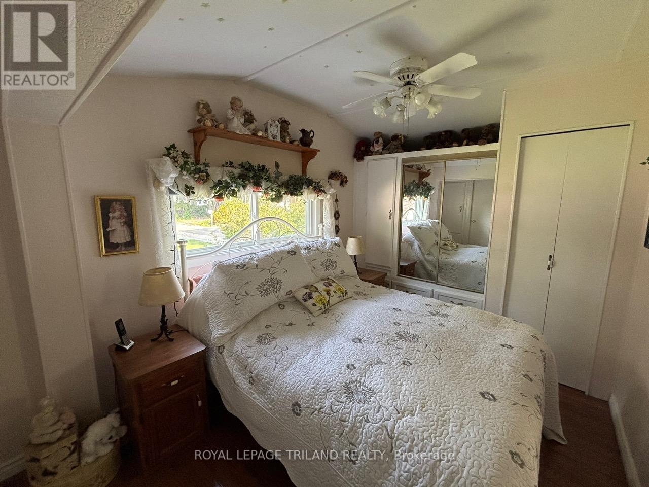 21527 Gray (Lot 132-133 Birch St.) Line, West Elgin, Ontario  N0L 2C0 - Photo 9 - X12241278