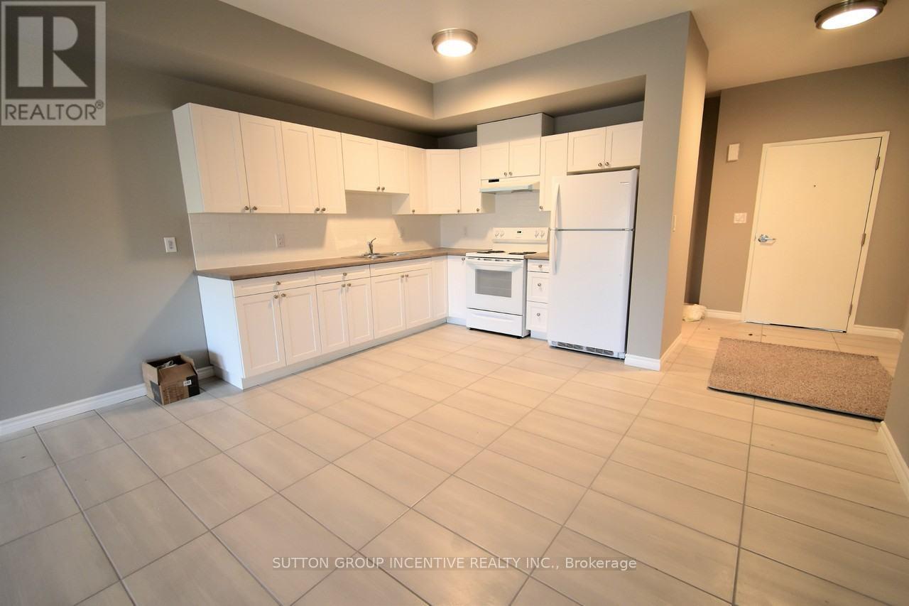 Property at 64A CENTRE STREET image 2