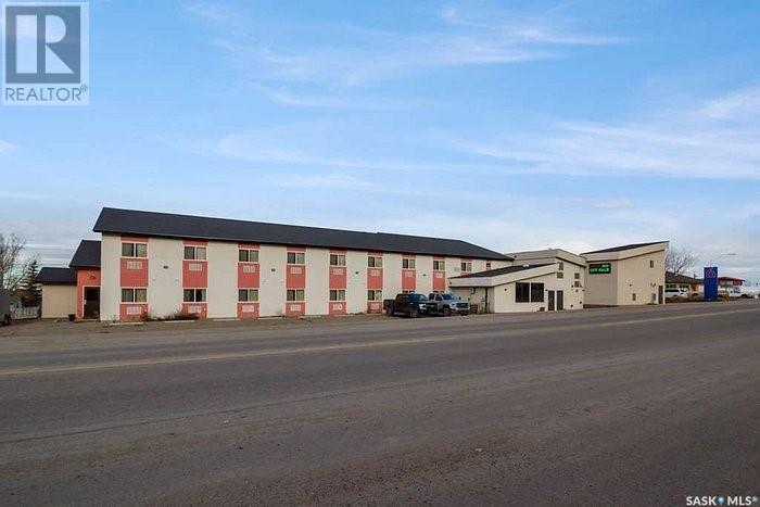 118 Pacific Avenue, Kerrobert, Saskatchewan  S0L 1R0 - Photo 2 - SK010409