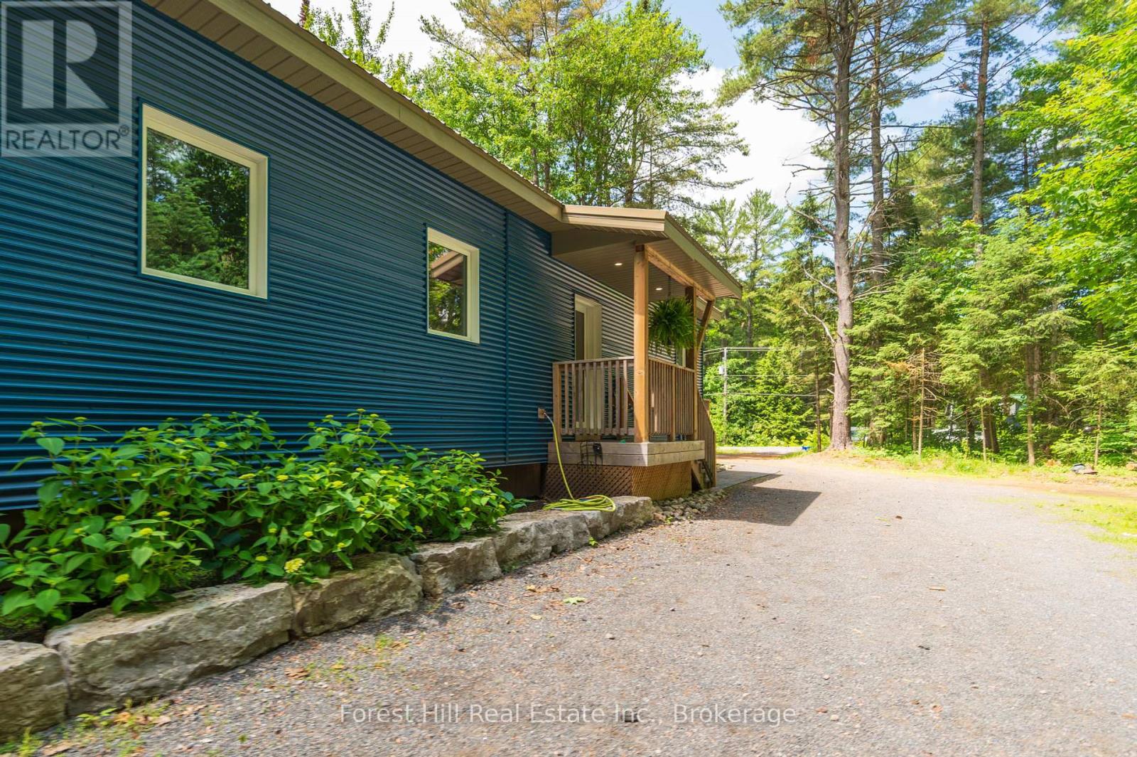 2776 Muskoka Rd 117 Road S, Lake Of Bays (Mclean), Ontario  P0B 1A0 - Photo 33 - X12236749