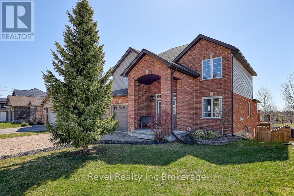 7 Woodhatch Crescent, Ingersoll, Ontario  N5C 0A2 - Photo 3 - X12197011