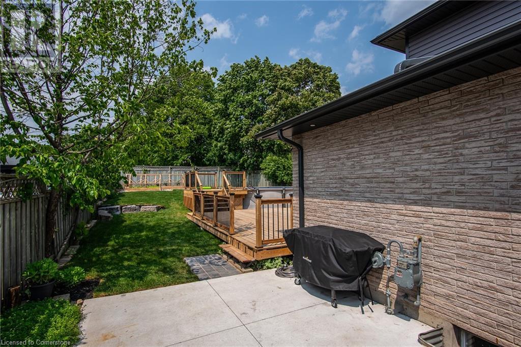Property at 5 GREENWICH Drive image 5
