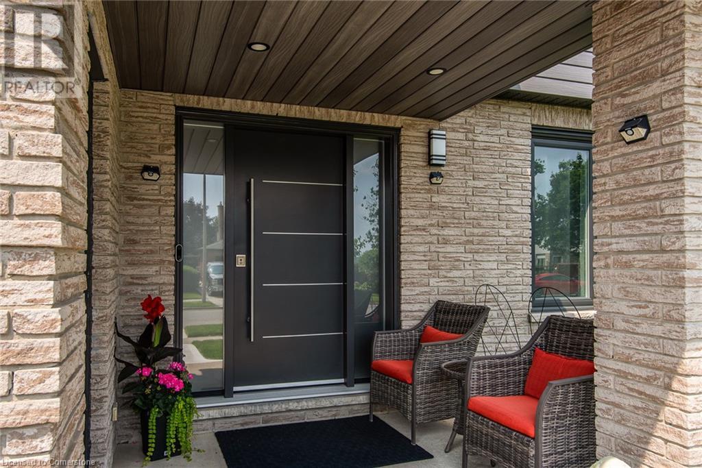 Property at 5 GREENWICH Drive image 4