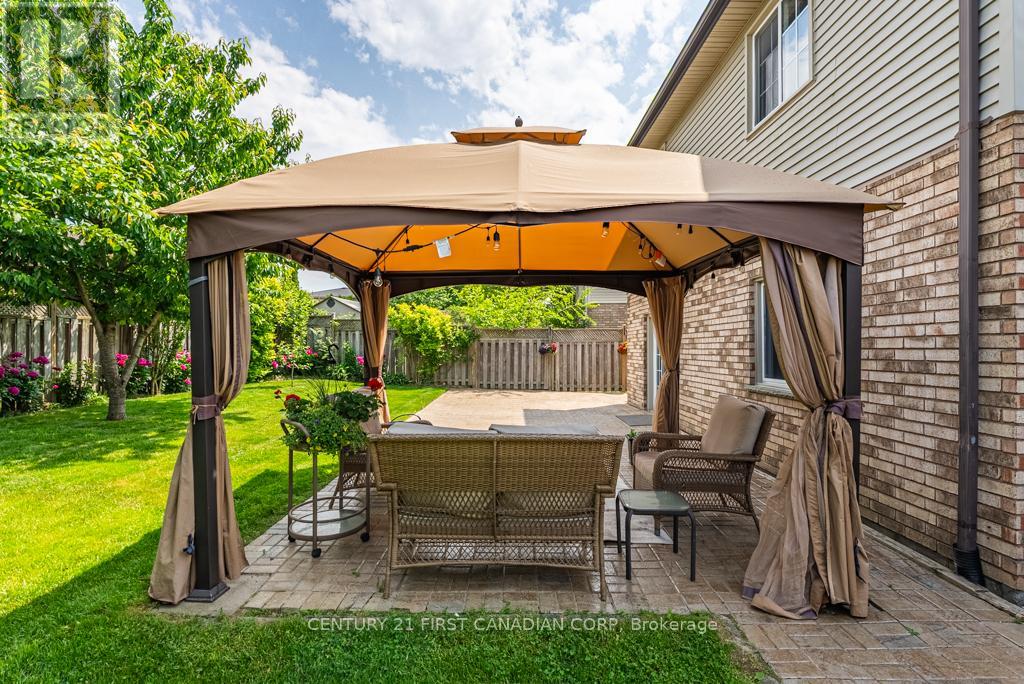 169 Ashley Crescent, London South, Ontario  N6E 3P9 - Photo 47 - X12241493
