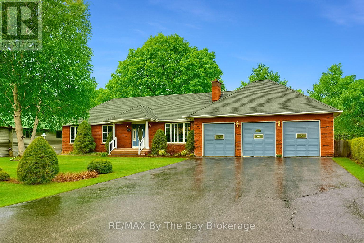 Property at 23 KELLEY CRESCENT image 1