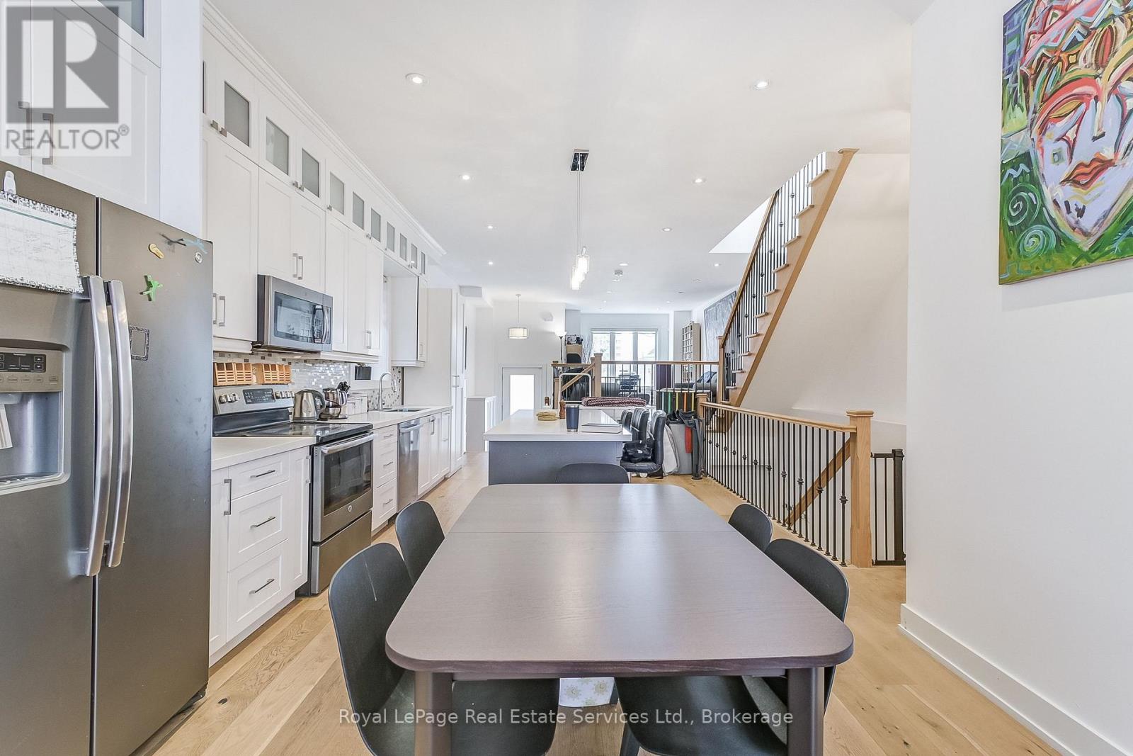 176 Leyton Avenue, Toronto, Ontario  M1L 3V6 - Photo 11 - E12241528