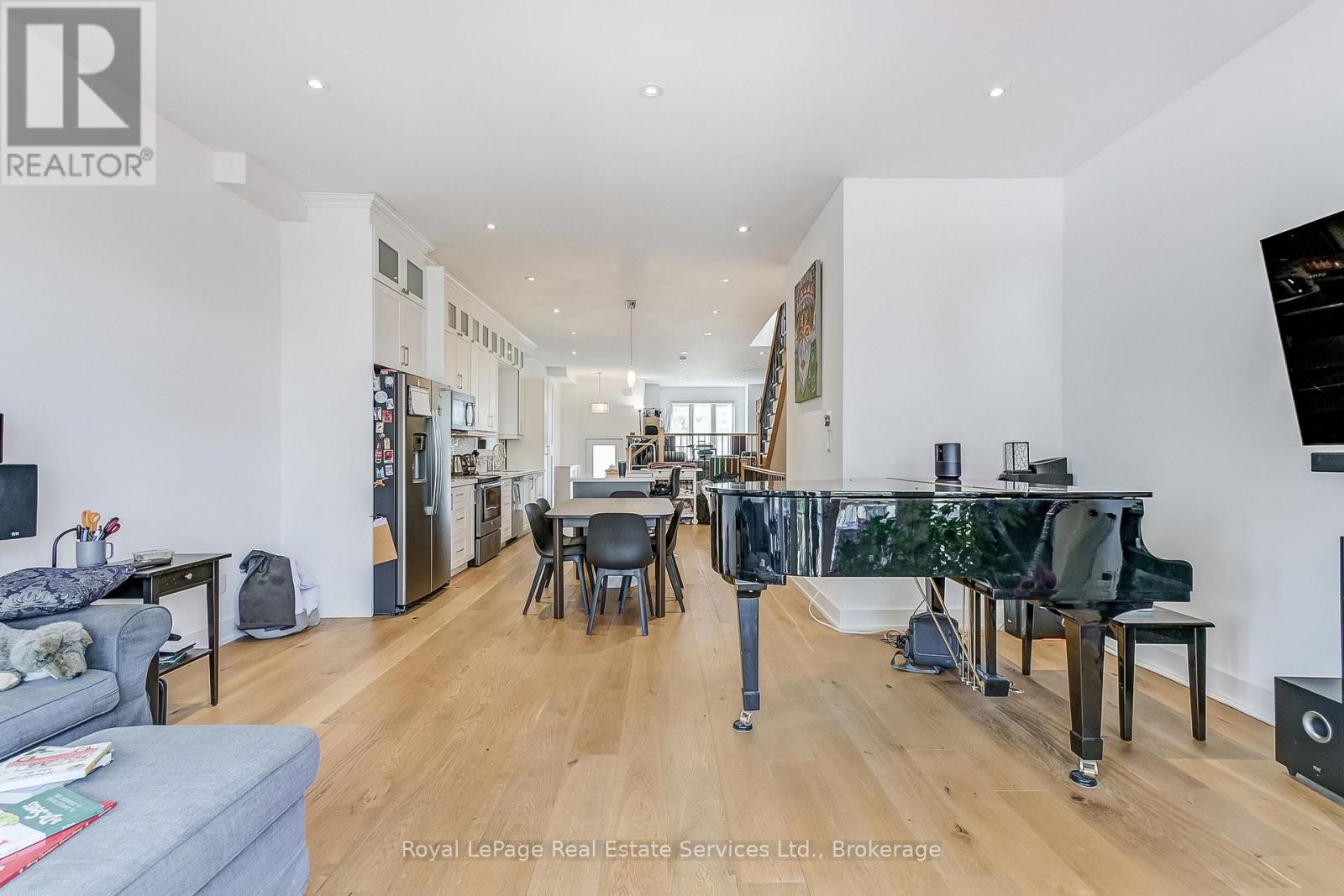 176 Leyton Avenue, Toronto, Ontario  M1L 3V6 - Photo 14 - E12241528