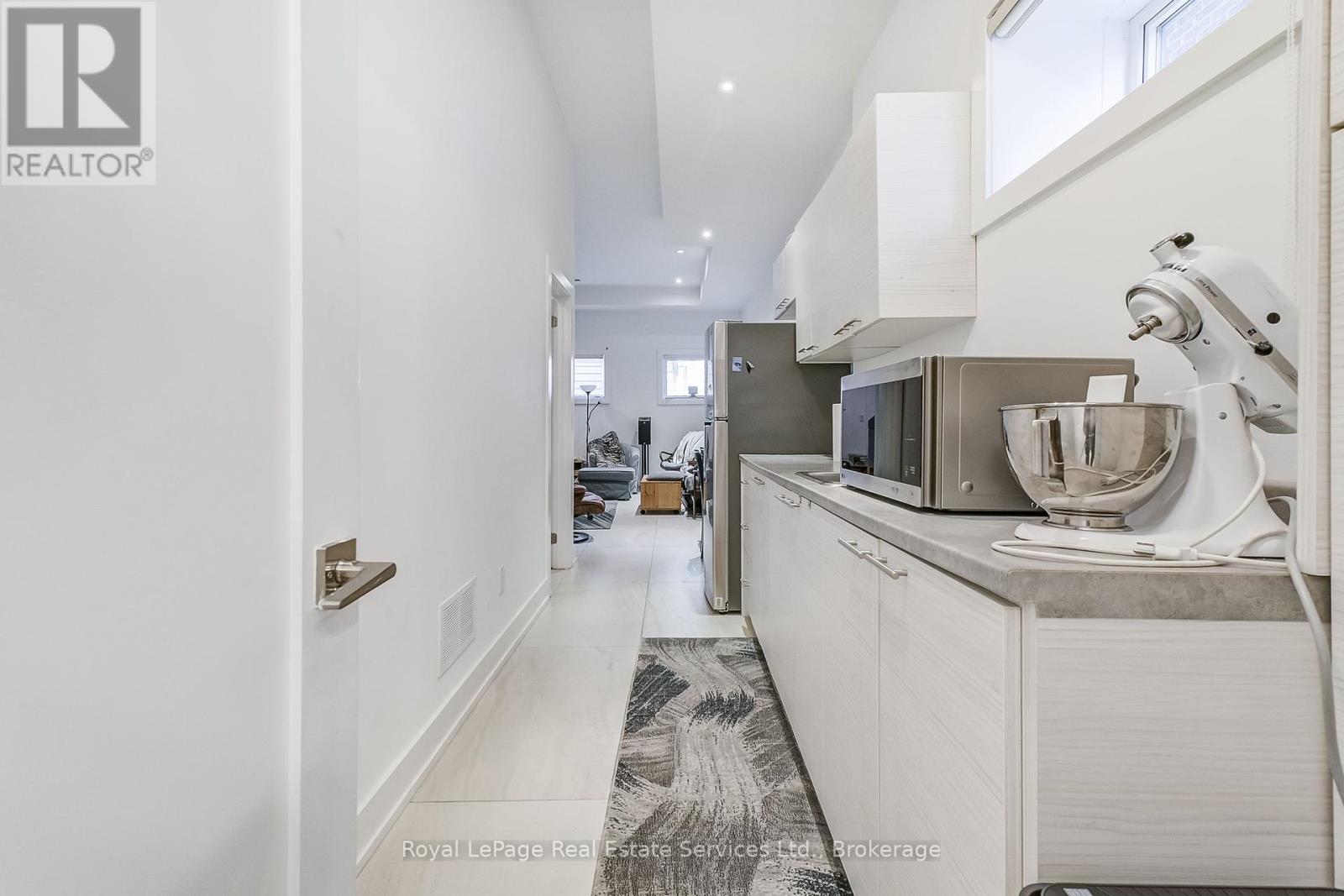 176 Leyton Avenue, Toronto, Ontario  M1L 3V6 - Photo 26 - E12241528