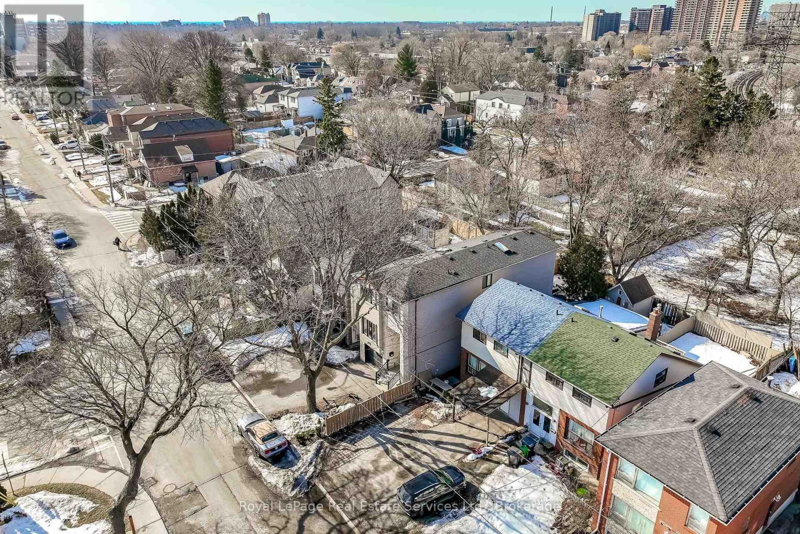 176 Leyton Avenue, Toronto, Ontario  M1L 3V6 - Photo 39 - E12241528