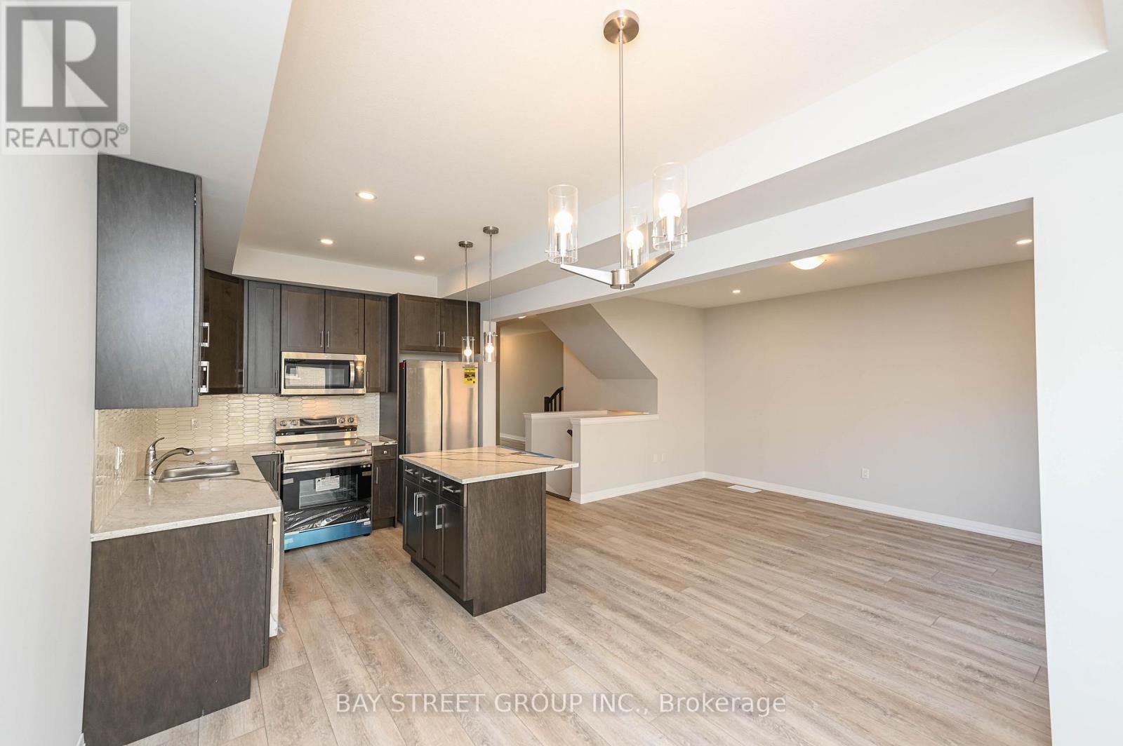 Property at 61 - 4552 PORTAGE ROAD image 5