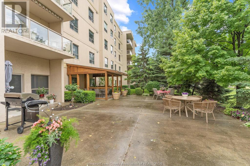315 Village Grove Unit# 505, Tecumseh, Ontario  N8N 5G4 - Photo 38 - 25015903