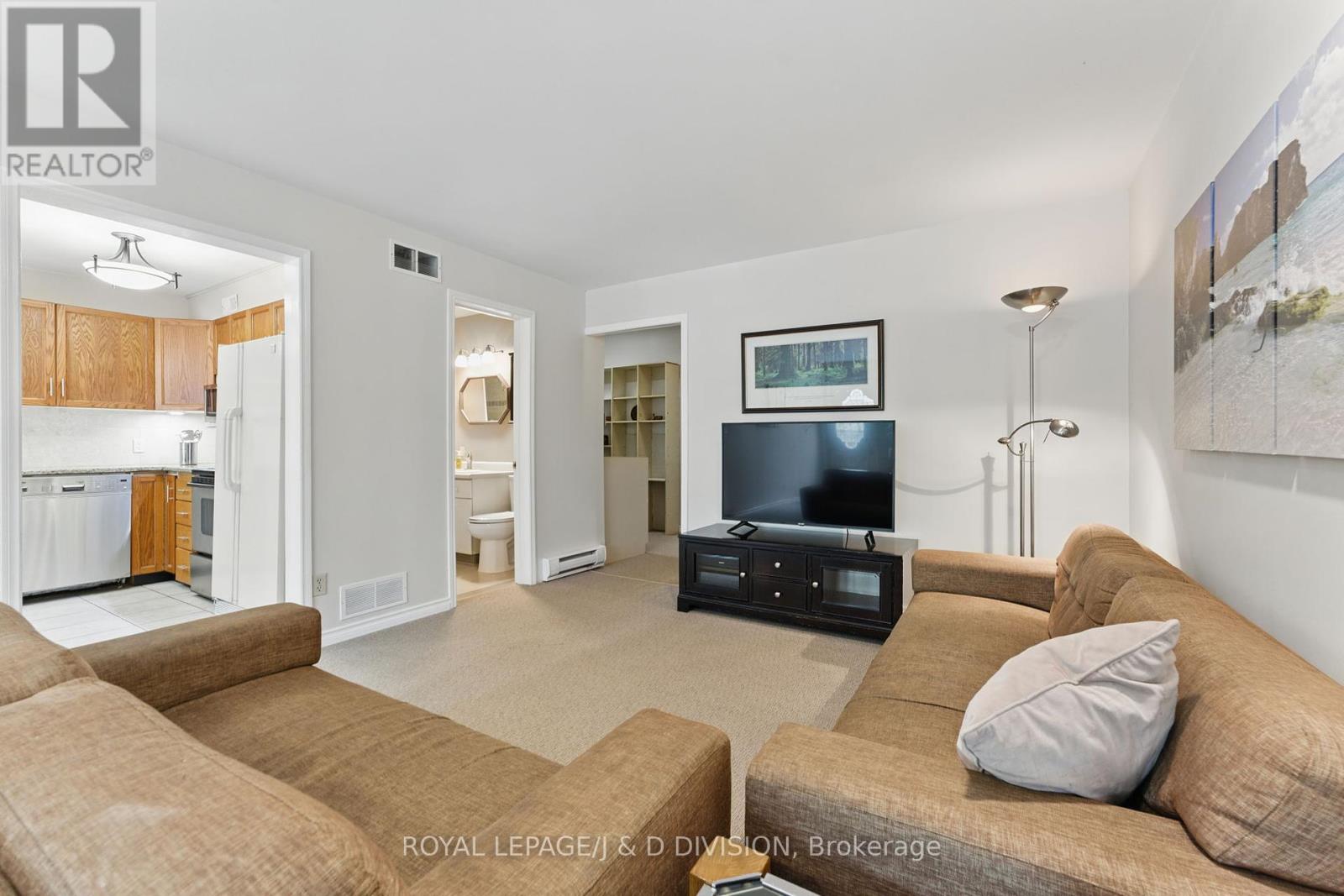 295 Brant Road, Brant, Ontario  N0E 1N0 - Photo 28 - X12131756
