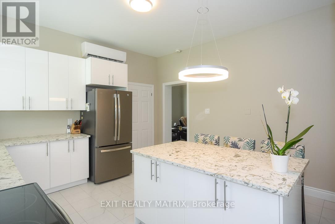 1429 Meadow Drive, Ottawa, Ontario  K4P 1B1 - Photo 19 - X11991294