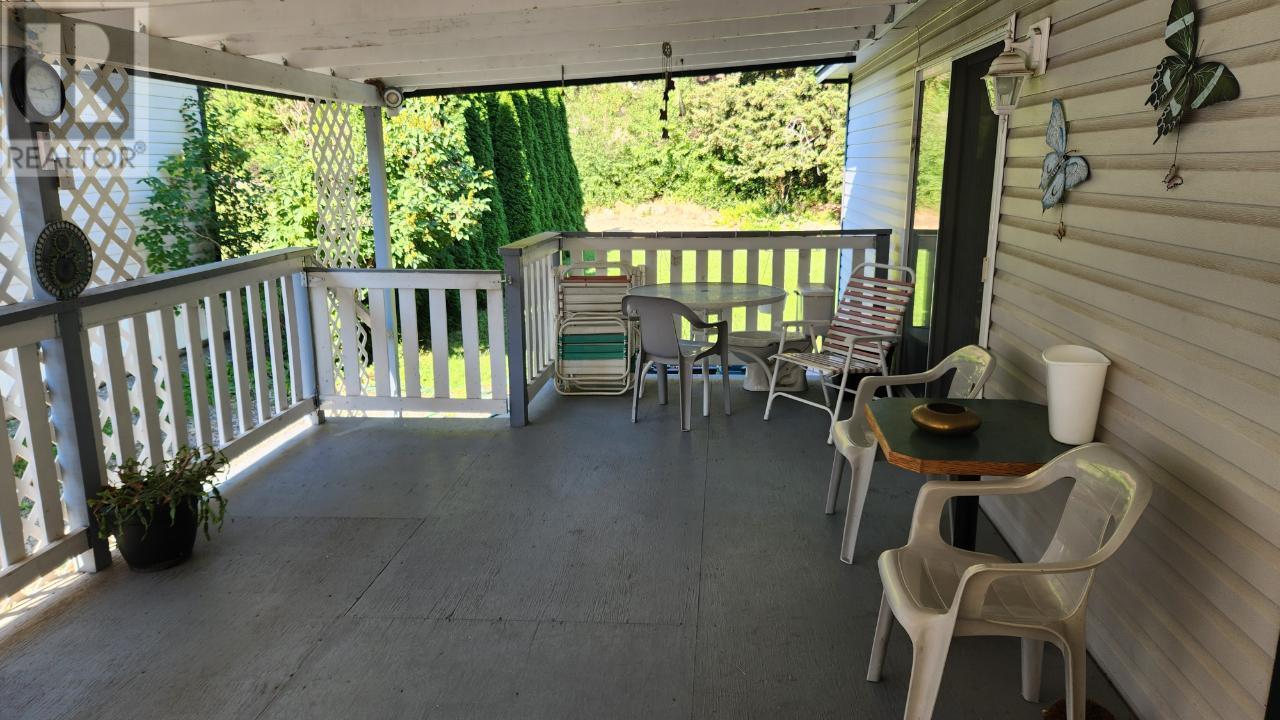 1518 Hwy 3a Unit# 15, Keremeos, British Columbia  V0X 1N6 - Photo 12 - 10329699