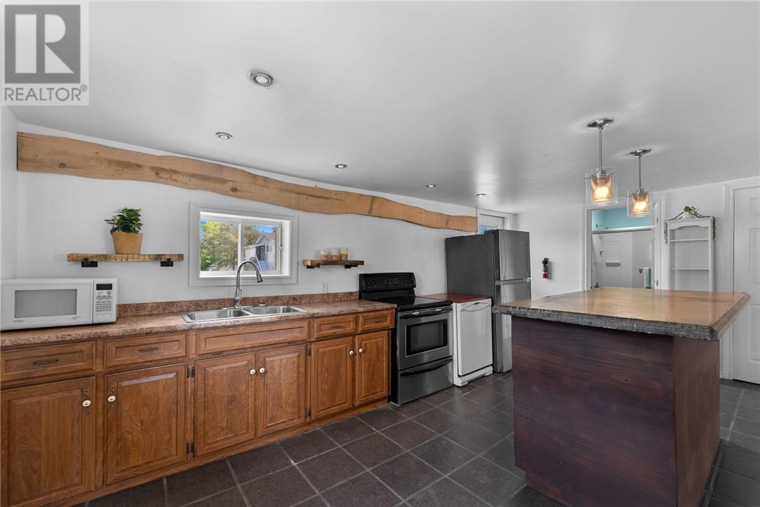 140 River Street, Massey, Ontario  P0P 1P0 - Photo 11 - 2122888