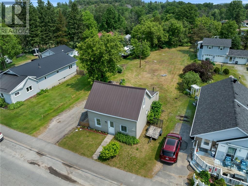 140 River Street, Massey, Ontario  P0P 1P0 - Photo 44 - 2122888