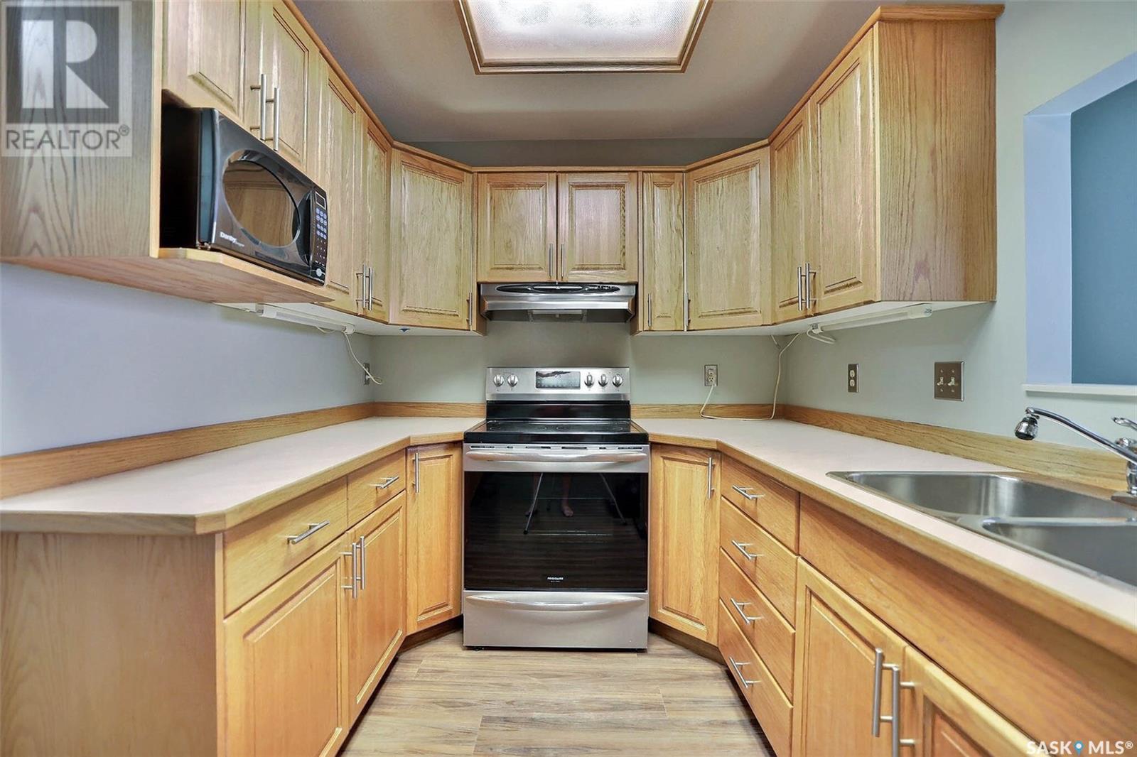 25 2338 Assiniboine Avenue E, Regina, Saskatchewan  S4V 2G2 - Photo 10 - SK010366
