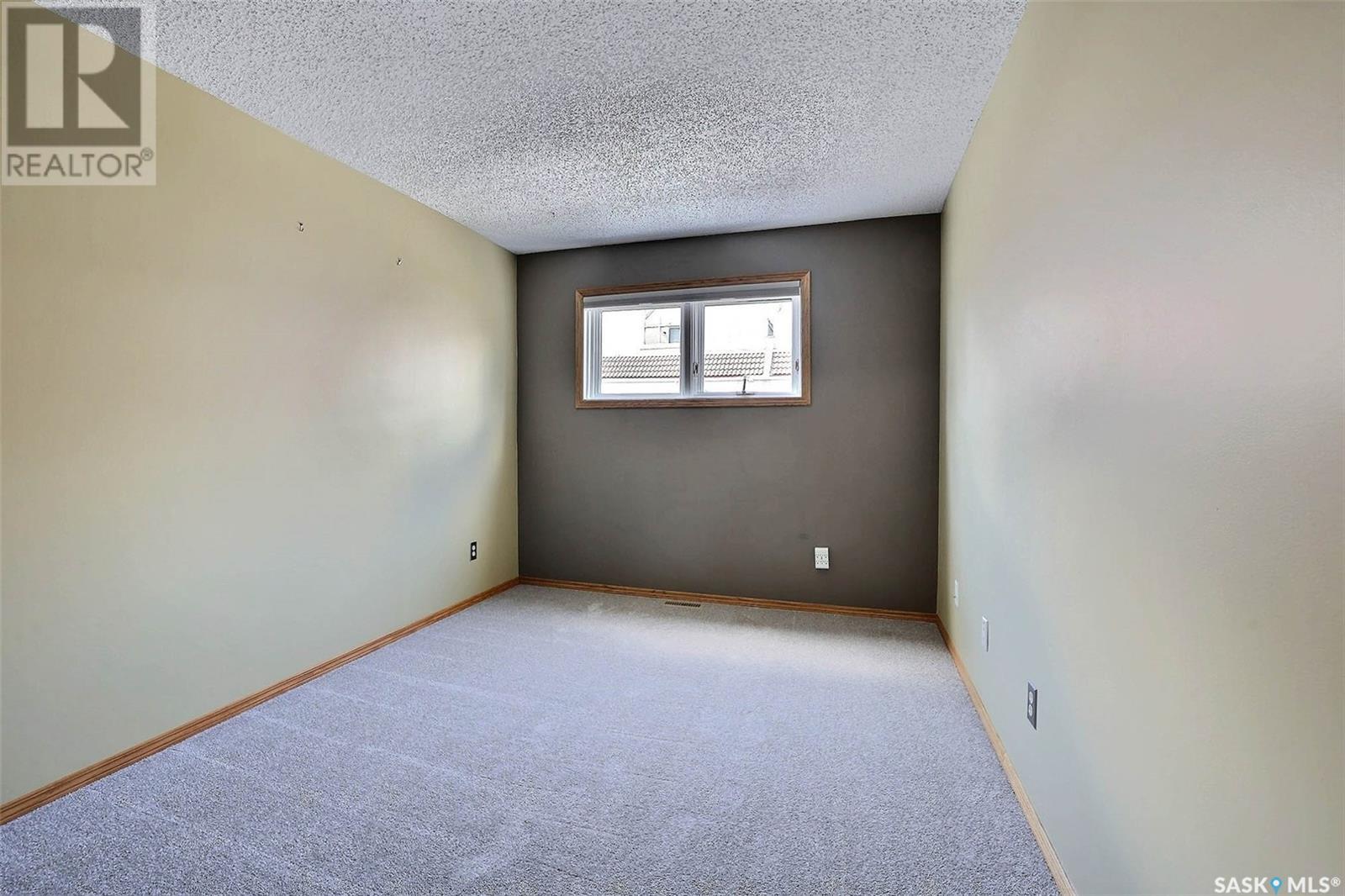 25 2338 Assiniboine Avenue E, Regina, Saskatchewan  S4V 2G2 - Photo 16 - SK010366