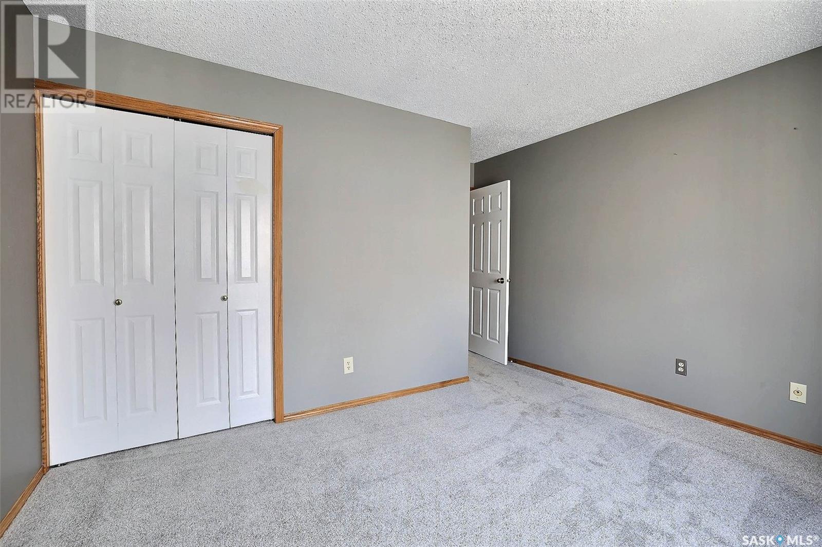 25 2338 Assiniboine Avenue E, Regina, Saskatchewan  S4V 2G2 - Photo 19 - SK010366