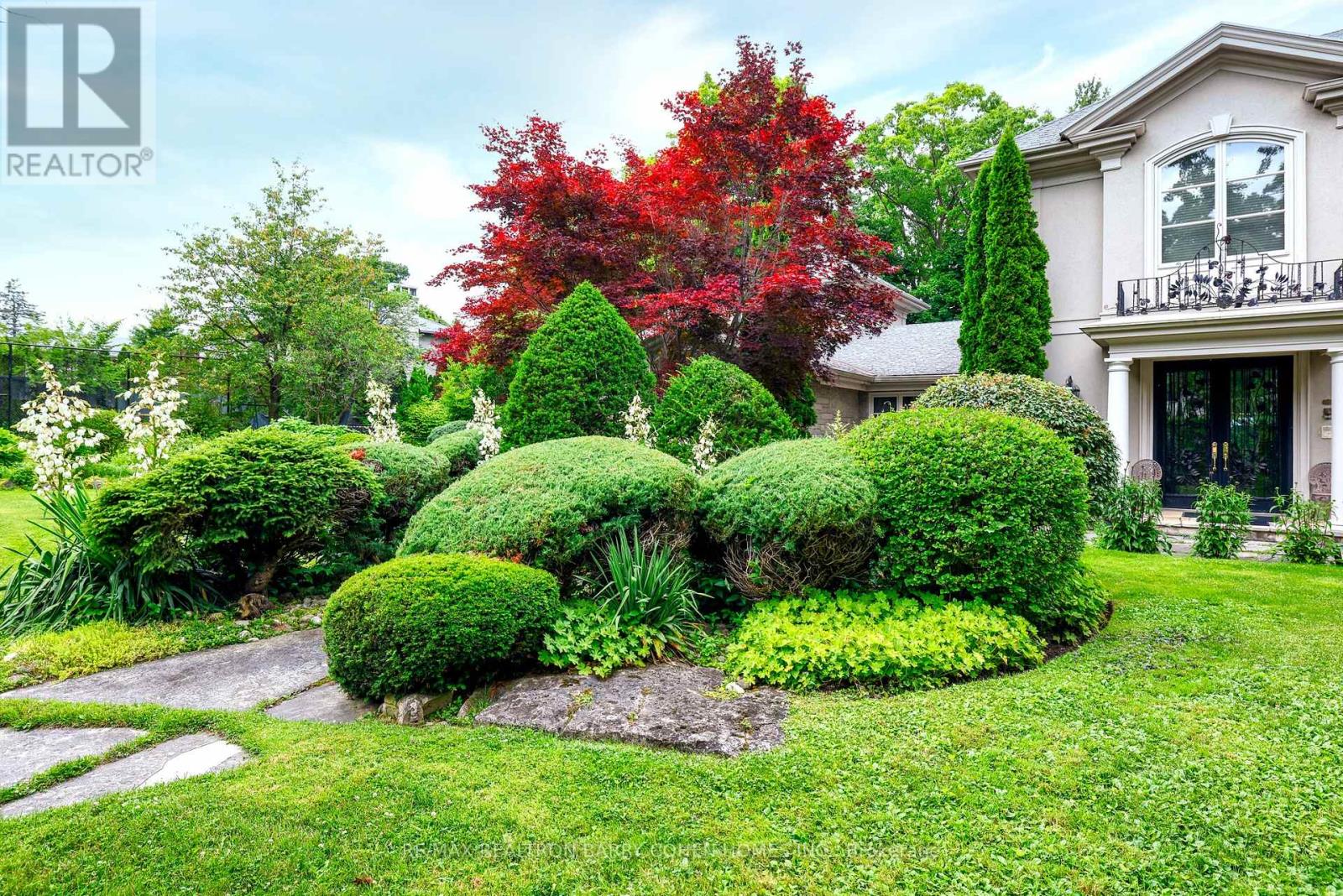 Property at 340 RIVERVIEW DRIVE image 2