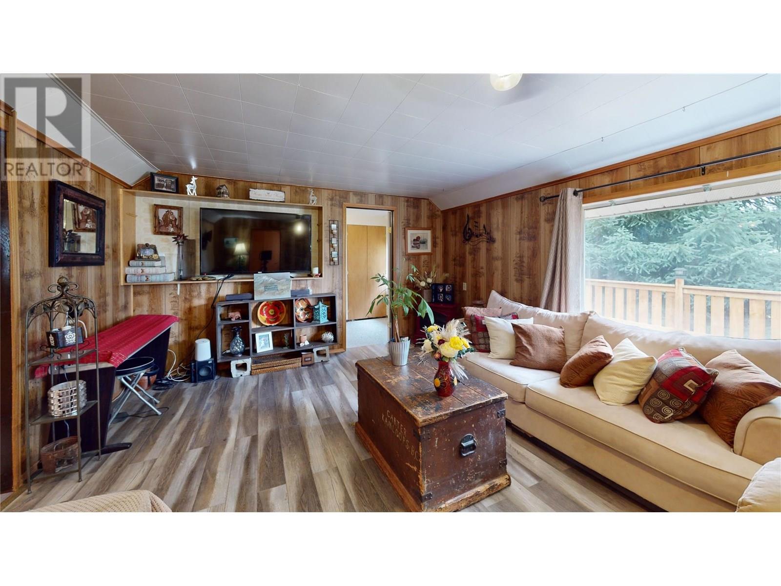 235 306th Avenue, Kimberley, British Columbia  V1A 3G8 - Photo 11 - 10348049
