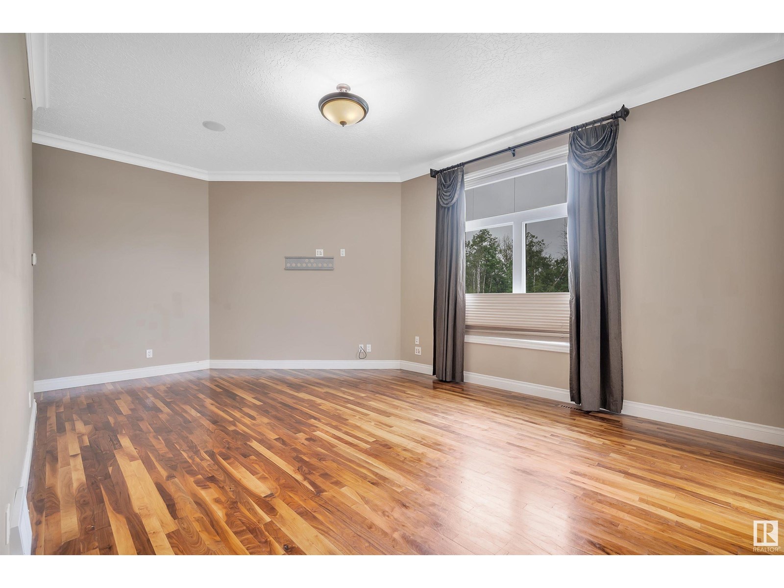 Property at 53025 RGE RD 223 image 4