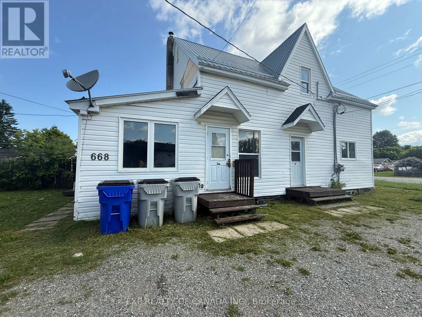 Property at 668 LILLIAN AVENUE image 1
