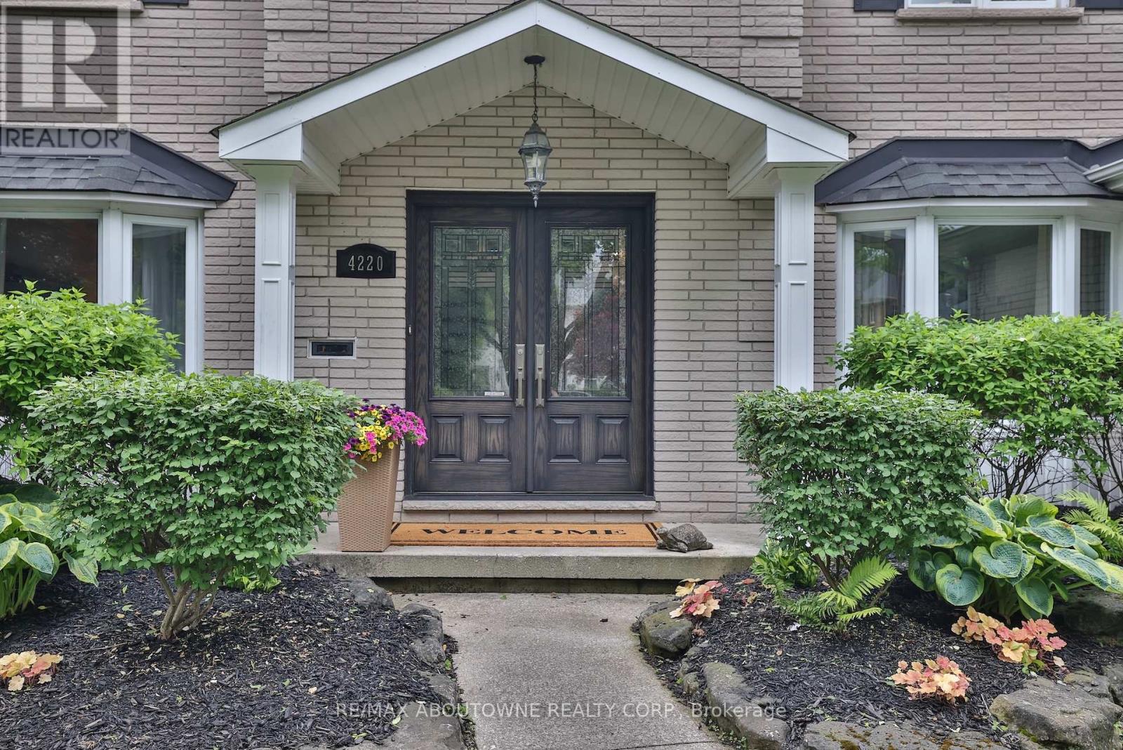 Property at 4220 SPRUCE AVENUE image 3