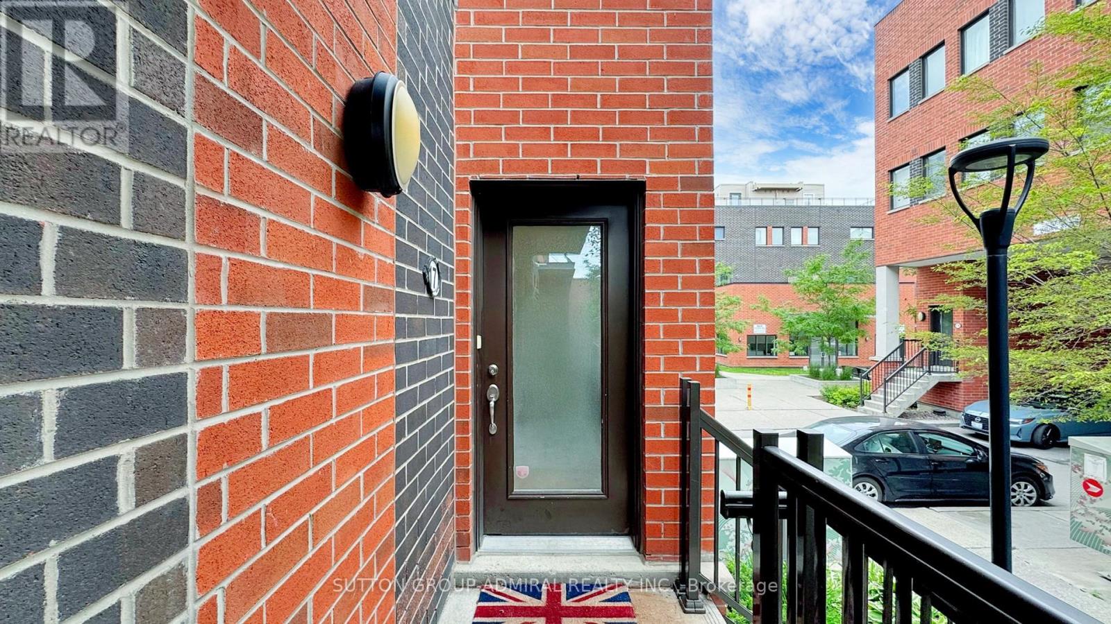 Property at 17 - 873 WILSON AVENUE image 3