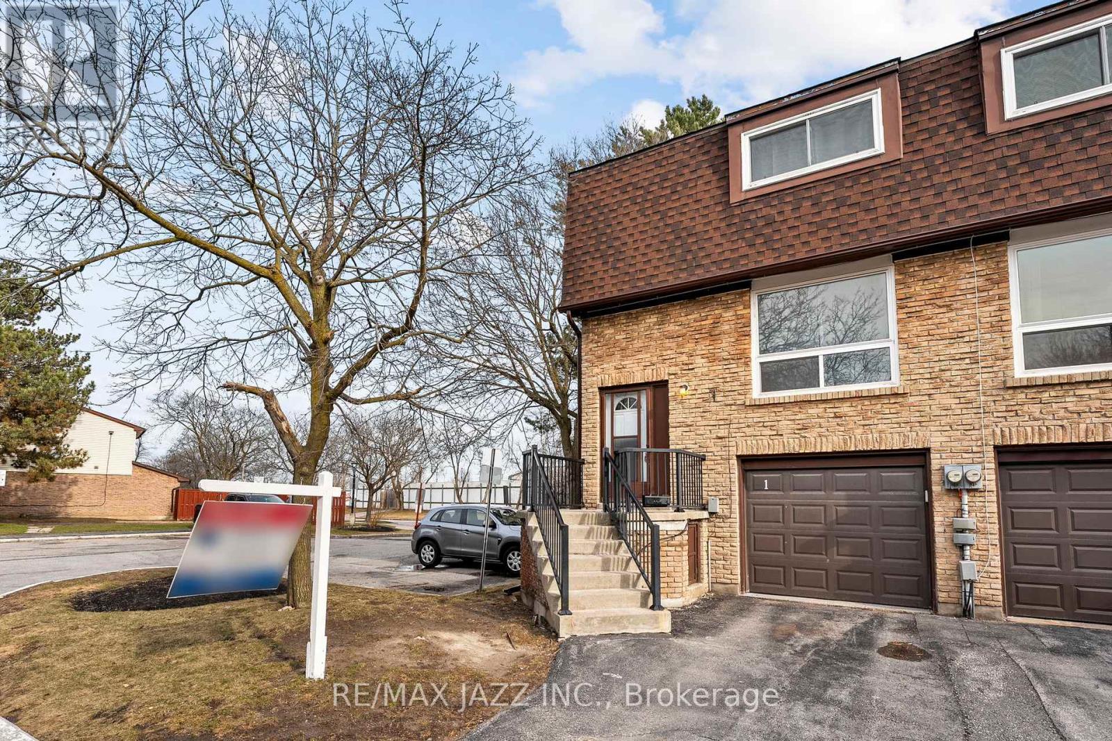 Property at 1 - 222 PEARSON STREET image 1