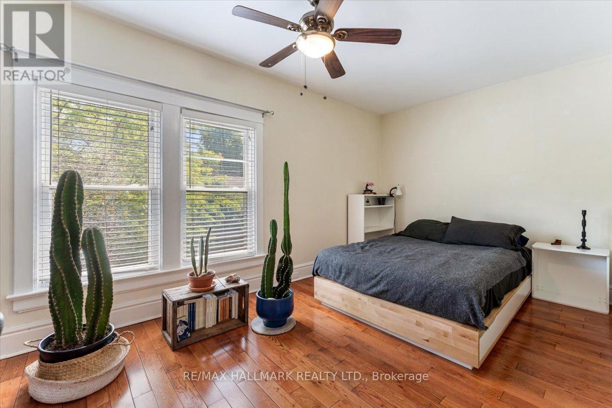 43 Albert Street, St. Catharines, Ontario  L2R 2G8 - Photo 27 - X12241478