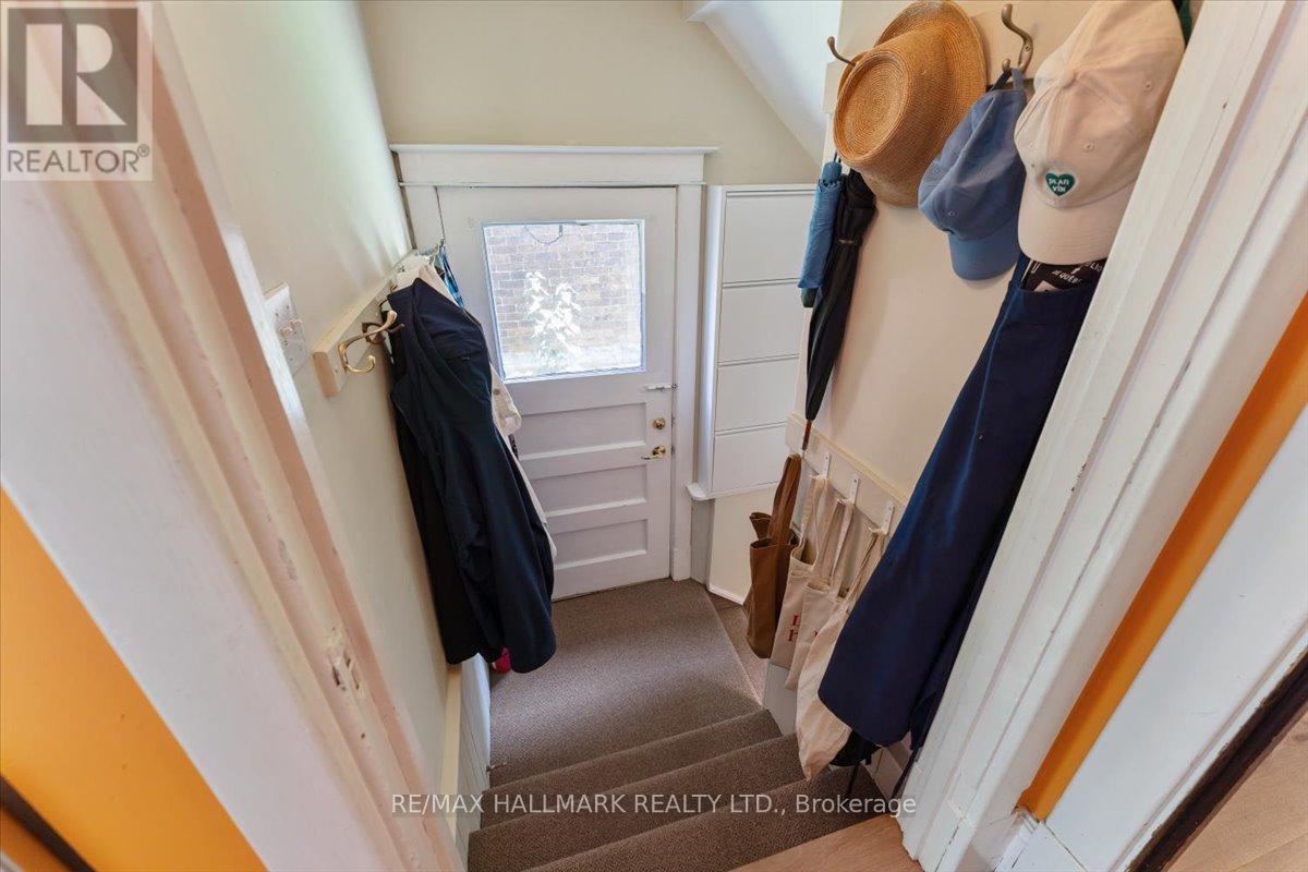 43 Albert Street, St. Catharines, Ontario  L2R 2G8 - Photo 37 - X12241478