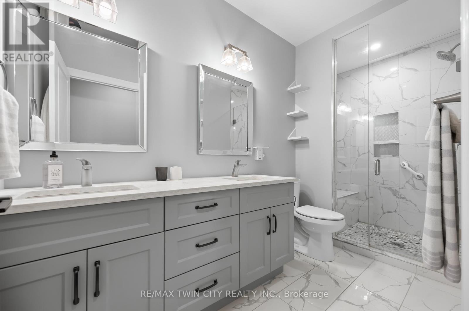 546 Manor Ridge Crescent, Waterloo, Ontario  N2K 0B4 - Photo 43 - X12241498
