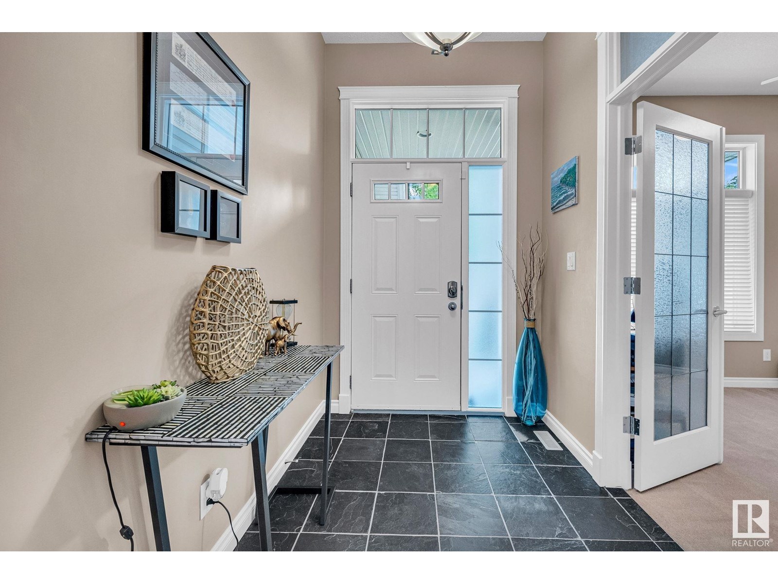 Property at 4814 209A ST NW image 4