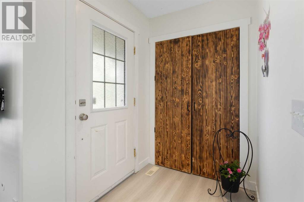 Property at 170 Citadel Acres Close NW image 2
