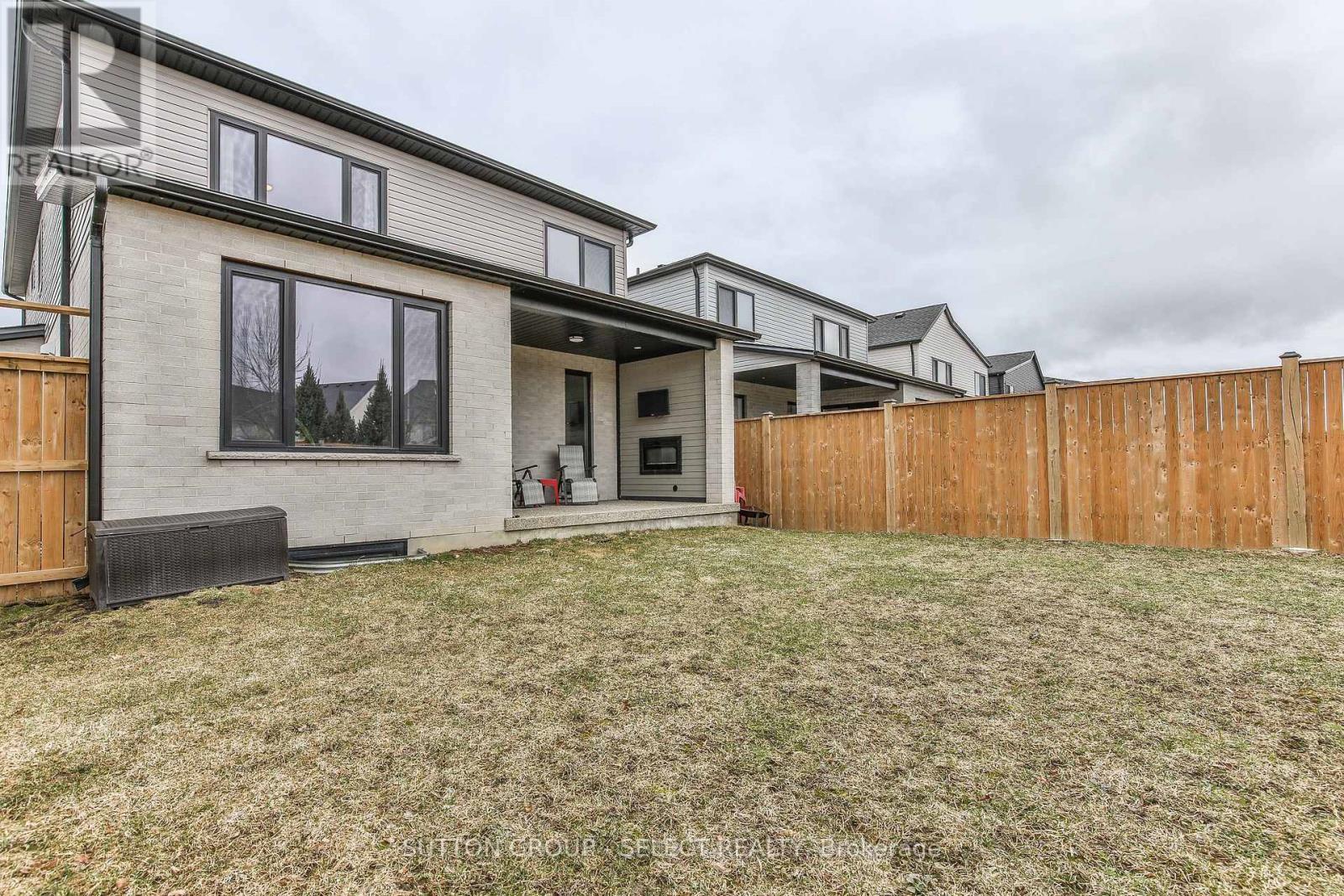 2199 Tokala Trail, London North, Ontario  N6G 0Z7 - Photo 44 - X12241758
