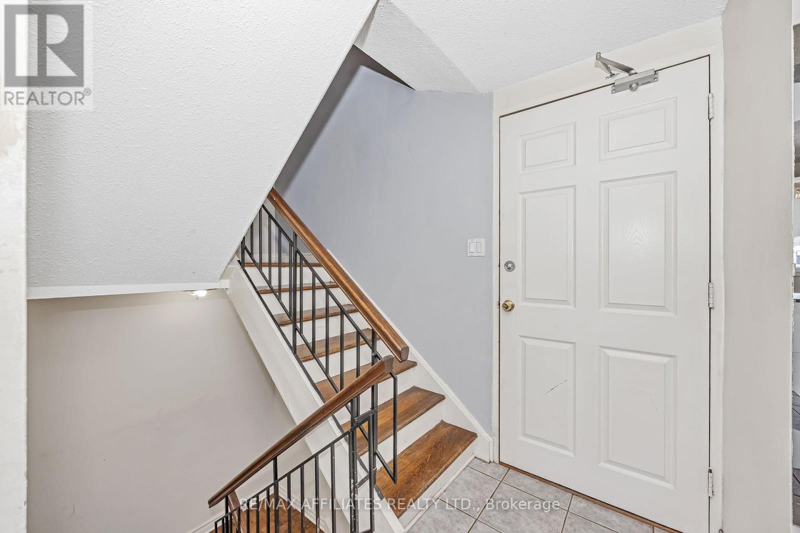 67 - 392 Garden Glen Private, Ottawa, Ontario  K2G 1E4 - Photo 7 - X12241778