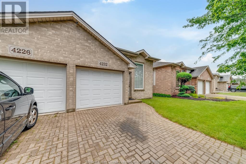 Property at 4232 STAGECOACH AVENUE image 5