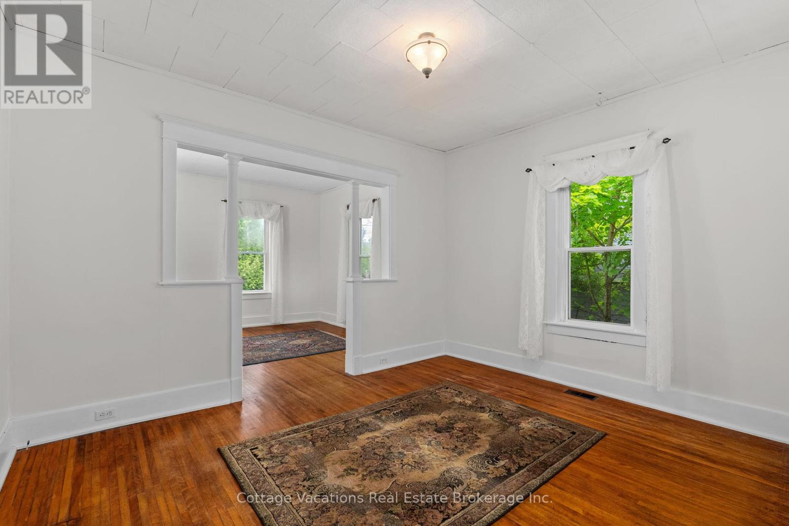 1 Duncan Street E, Huntsville, Ontario P1H 1V9 - Photo 13 - X12241721