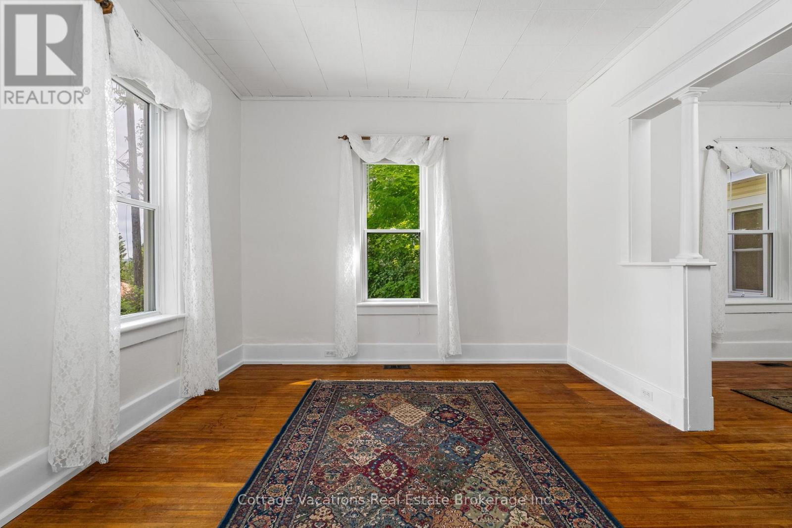 1 Duncan Street E, Huntsville, Ontario P1H 1V9 - Photo 14 - X12241721