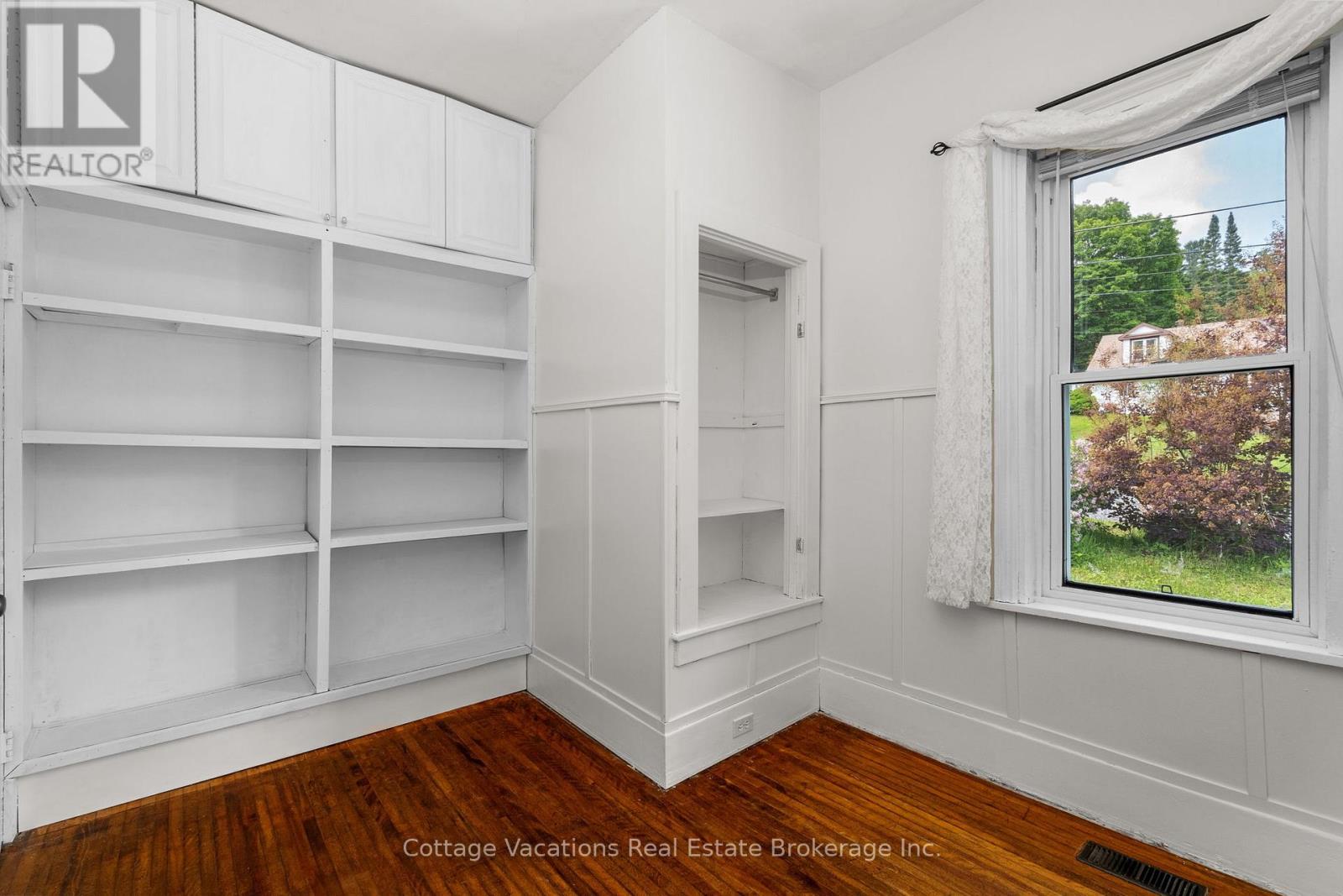 1 Duncan Street E, Huntsville, Ontario P1H 1V9 - Photo 29 - X12241721