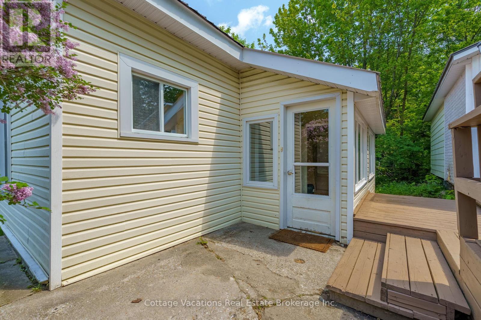 1 Duncan Street E, Huntsville, Ontario P1H 1V9 - Photo 34 - X12241721