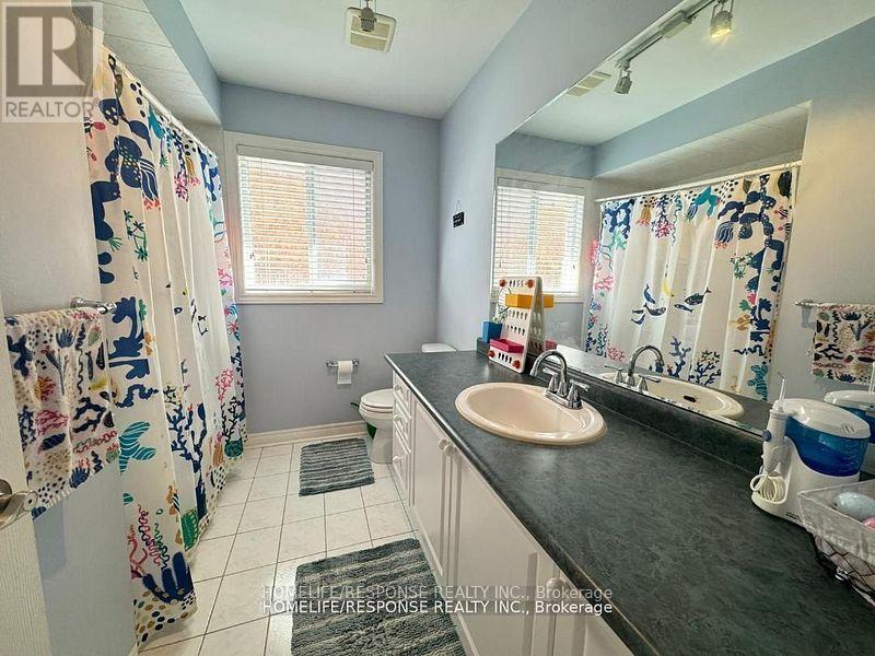 3254 Mcdowell Drive, Mississauga, Ontario  L5M 6S4 - Photo 19 - W12241610