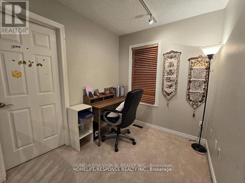 3254 Mcdowell Drive, Mississauga, Ontario  L5M 6S4 - Photo 20 - W12241610
